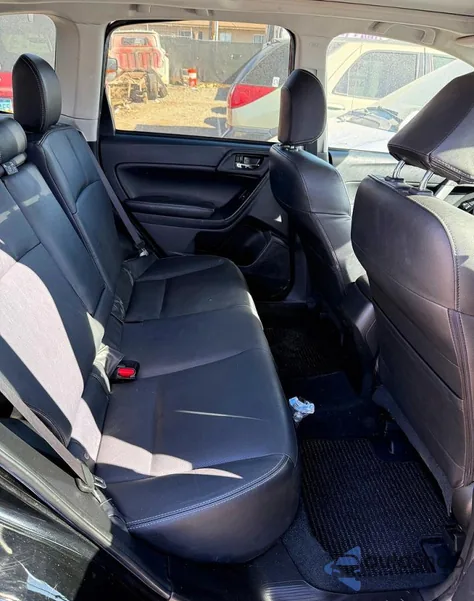 2014 Subaru Forester 2.5I Limited z USA, uszkodzony, nr VIN JF2SJAHC2EH553513